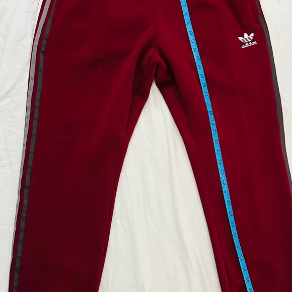***SOLD***Adidas XXL Burgundy Sweat Suit - Picture 4 of 7